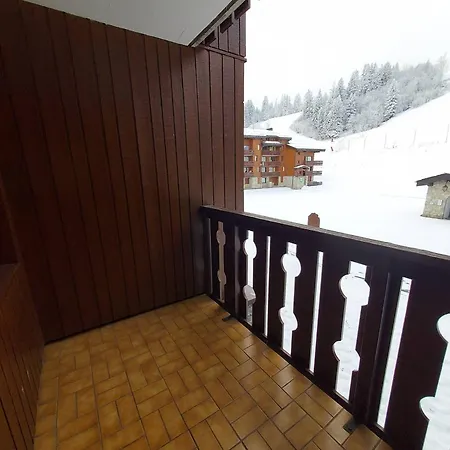 3 Pers, Pieds Des Pistes Et Esf, Proche Commerces - Fr-1-356-345 아파트 *