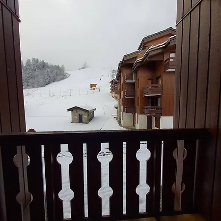 3 Pers, Pieds Des Pistes Et Esf, Proche Commerces - Fr-1-356-345 *
